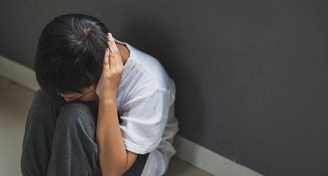 scared-and-depressed-child-2021-650×350 scared-and-depressed-child-2021-650x350
